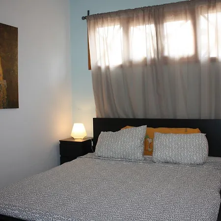 Dunia IV Apartment *